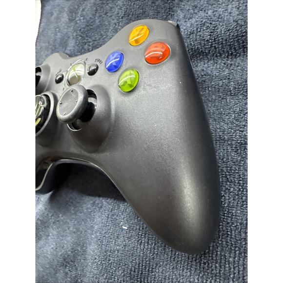 Official Microsoft Xbox 360 Black Wireless Controller - Picture 6 of 10